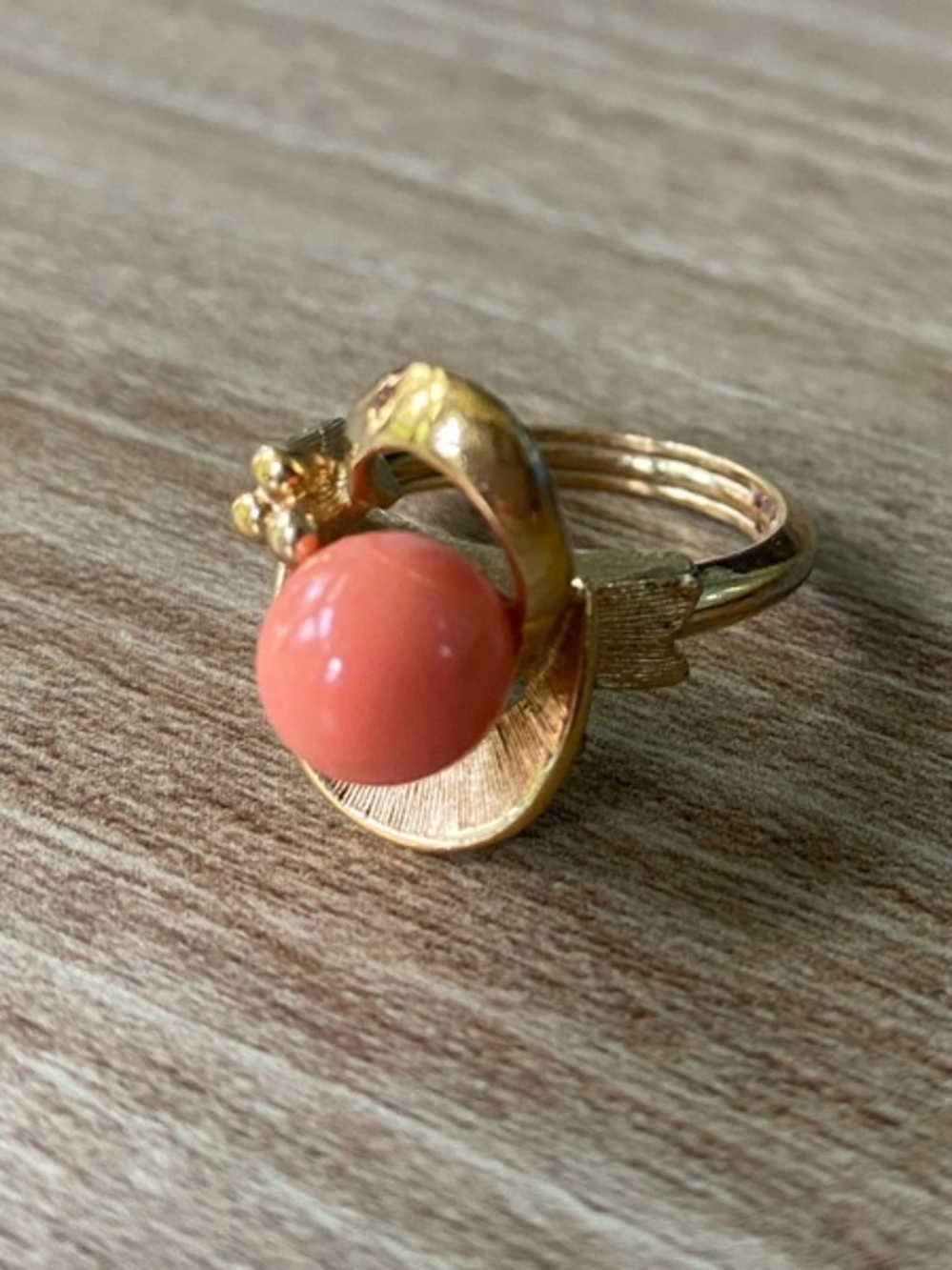 Avon Vintage Gold-Tone Ring with Faux Coral Bead